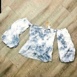 New With Tags American Eagle Women’s Off The Shoulder Blue Tie-Dye Top Size XS